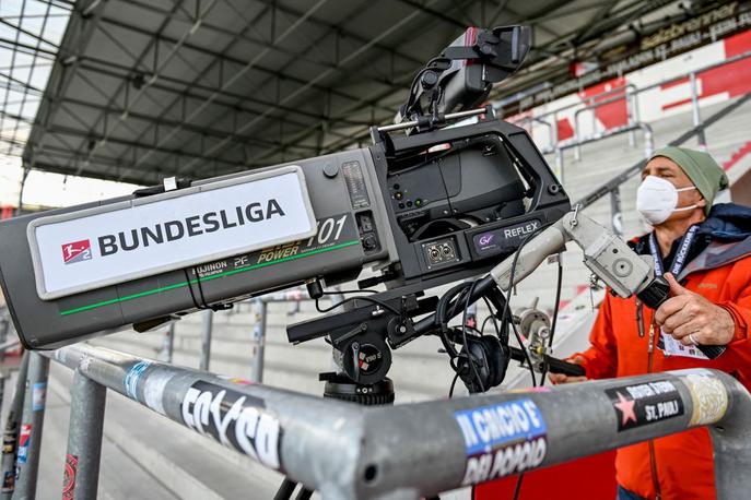 bundesliga | Slika s sobotnih tekem nemške bundeslige je šla v milijone nemških domov. | Foto Getty Images