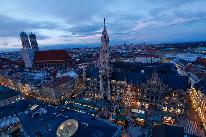 V münchenski javni upravi je zaposlenih več kot 100 tisoč ljudi, približno tretjina jih pri svojem delu uporablja računalnik (vir: muenchen.de).  | Foto: Reuters