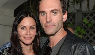 Courteney Cox zaročena s kitaristom skupine Snow Patrol