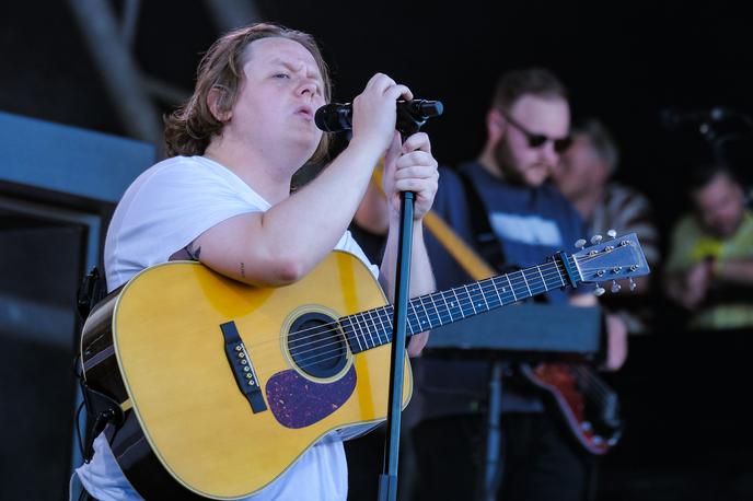 Lewis Capaldi | Po letu premora naj bi se glasbenik že vrnil na delo. | Foto Guliverimage