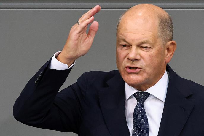 Olaf Scholz | Nemški kancler Olaf Scholz je dejal, da Ukrajini ne bodo dovolili uporabe raket dolgega dosega za doseg ciljev na ruskem ozemlju.  | Foto Reuters