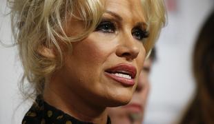 Pamela Anderson poziva ljudi, naj se odpovejo pornografiji