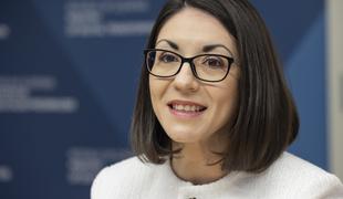 Emilija Stojmenova Duh ostaja ministrica