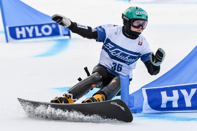 Gloria Kotnik se je italijanski tekmici dobro upirala vse do konca napetega finala, zaostala je za vsega štiri stotinke sekunde. | Foto: Guliverimage