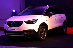 Predpremierno: Opel crossland X prvič pripeljal v Slovenijo #foto