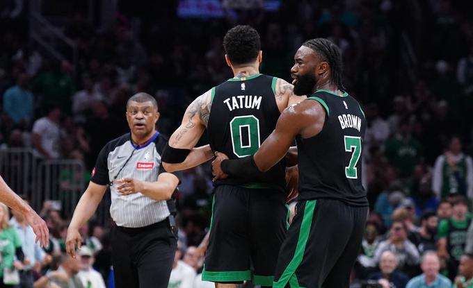 Boston se je kot prvi zavihtel v konferenčni finale. | Foto: Reuters