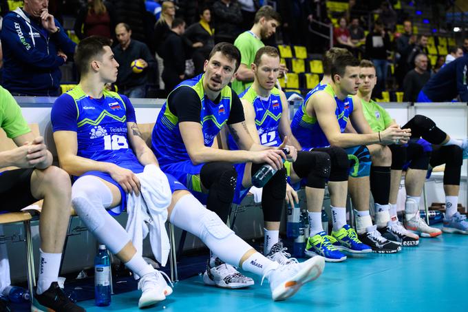 Razočaranje v slovenski reprezentanci je bilo po porazu s Francijo neizmerno. Na novo priložnost bo treba namreč čakati nova štiri leta. | Foto: CEV