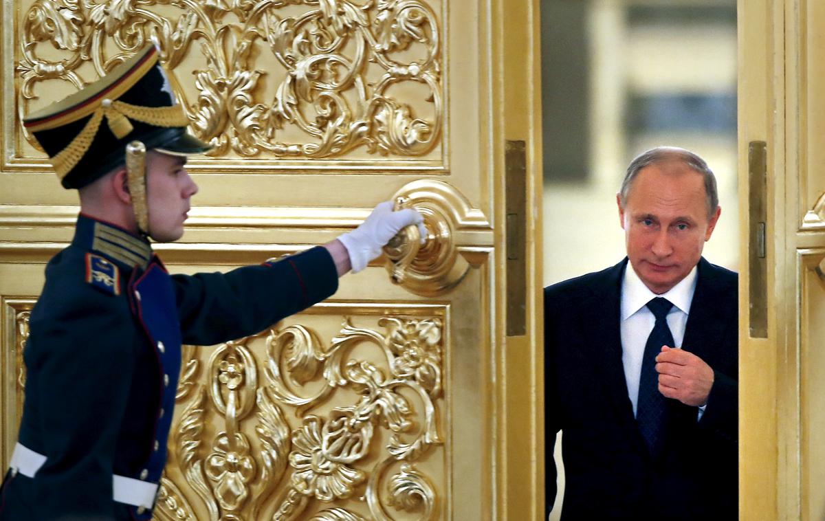 Vladimir Putin | Vladimir Putin je bil v času hladne vojne član sovjetske tajne obveščevalne službe KGB, kmalu po njenem koncu pa se je začel njegov politični vzpon. | Foto Reuters