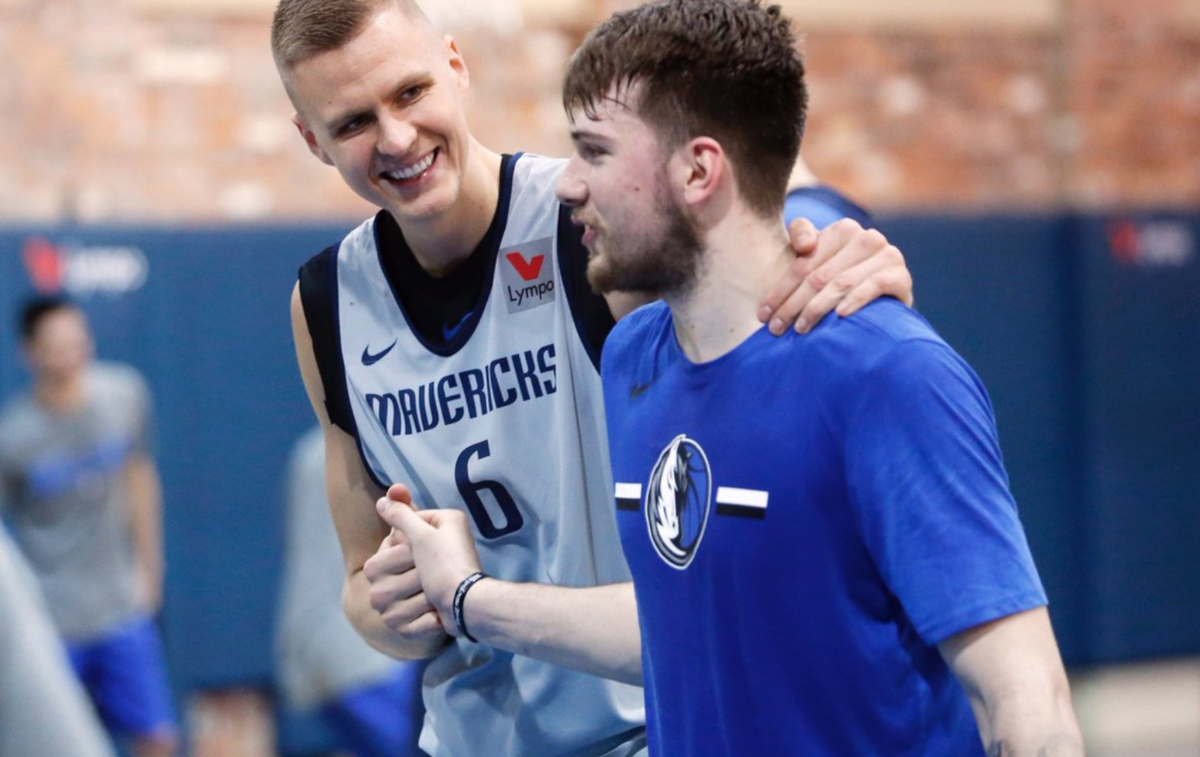 Kristaps Porzingis, Luka Dončić | Kristapsa Porzingisa razganja od želje, da bi zaigral z Luko Dončićem in osvojil ligo NBA. | Foto Twitter