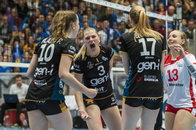 GEN-I Volley je izenačil na 1:1, a to je bilo premalo za končni uspeh. | Foto: Tine Strosar