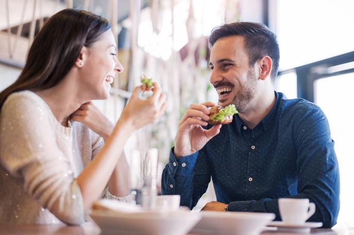 par, zmenek, srečanje | Foto Shutterstock