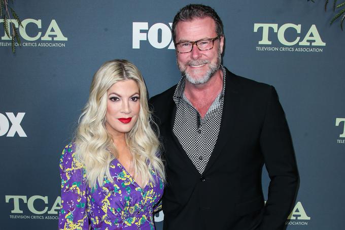 Igralca Tori Spelling in Dean McDermott sta se poročila leta 2006 na zasebni slovesnosti na otoku Fidži. | Foto: Guliverimage