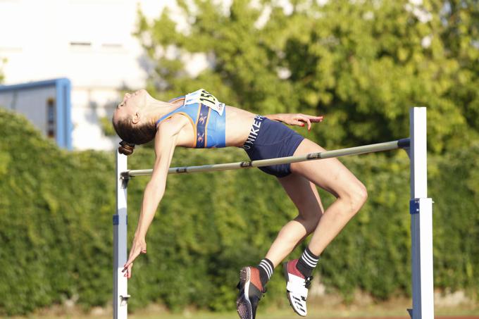 Lia Apostolovski se je zanesljivo uvrstila v finale. | Foto: Peter Kastelic/AZS