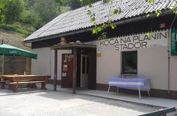 Koča na planini Stador (1050 m)