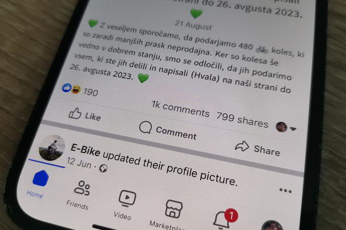 E-bike Scam | Več kot tisoč komentarjev, veliko večino brezplačnih koles željnih Slovencev, je v pičlih 24 urah zbrala lažna nagradna igra na Twitterju. Nekateri uporabniki so šli celo tako daleč, da so goljufom napisali svoje domače naslove. | Foto Matic Tomšič