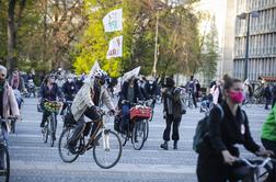 Jenull napovedal kolesarski protest: Vladna koalicija, vaš čas se izteka