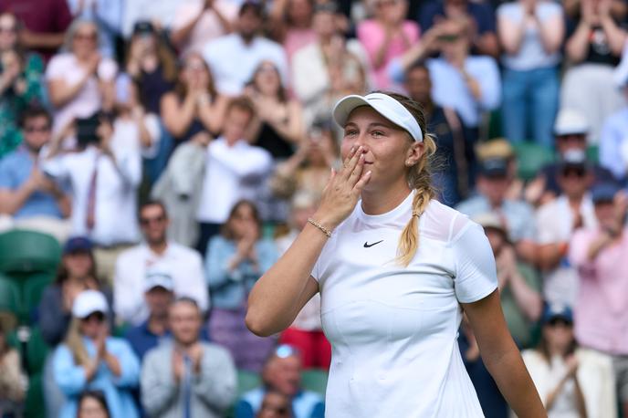 Amanda Anisimova | Amanda Anisimova se bo zaradi psihičnih težav za nedoločen čas umaknila od profesionalnega igranja tenisa.  | Foto Guliverimage