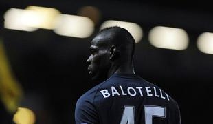 Balotelli vara svoje dekle