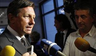 Pahor bo vodenje notranjega ministrstva poveril Zalarju