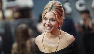 Sienna Miller pri 42 letih povila drugega otroka