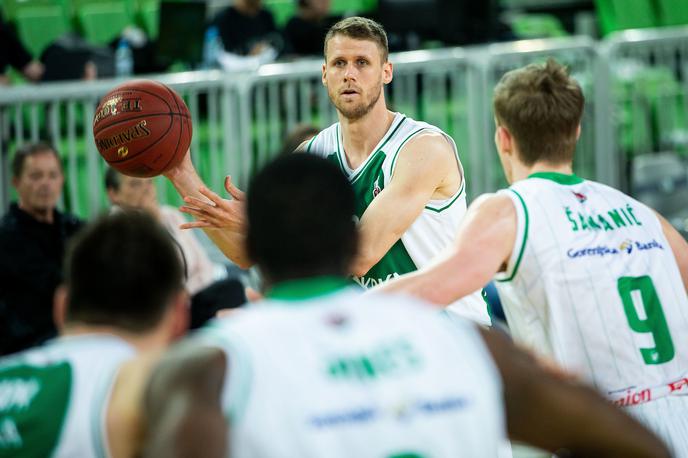 DP: Petrol Olimpija - Krka | Krka in Petrol Olimpija sta zabeležili zmagi, ki jima lahko dajeta samozavest. | Foto Vid Ponikvar