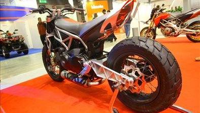 Aprilia mana X