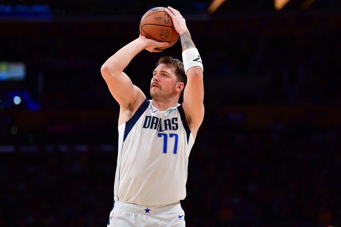 Luka Dončić bo z Dallasom znova na delu v soboto zvečer, ko bodo gostovali pri LA Clippers. | Foto: Reuters