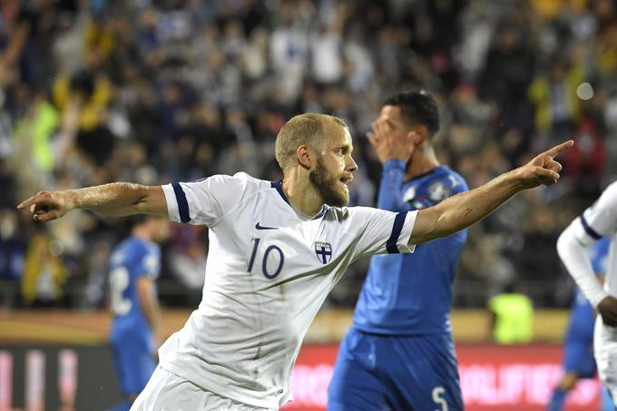 Teemu Pukki je za finsko reprezentanco zbral že 110 nastopov in dosegel 37 zadetkov. Večkrat je za reprezentanco nastopil le legendarni Jari Litmanen (137). | Foto: Reuters