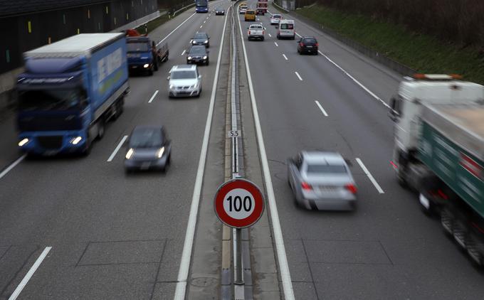 Švica ima v Evropi najbolj "čisto" elektriko. Ta prihaja predvsem iz vodne in jedrske energije. | Foto: Reuters