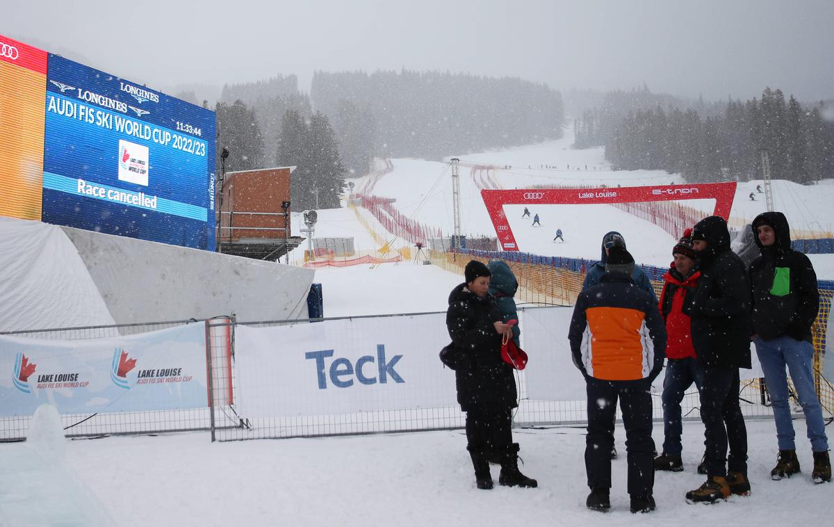 Lake Louise | Zasneženi petek v Lake Louisu v kanadskem Skalnem gorovju | Foto Guliver Image