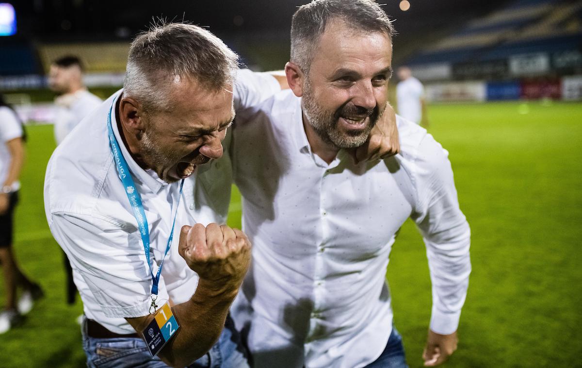 Dušan Kosić | Nepozabno veselje Branka Veršiča in Dušana Kosića po osvojitvi državnega naslova. | Foto Grega Valančič/Sportida