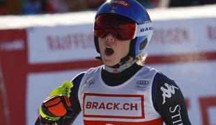 Smuk je dobila Mikaela Shiffrin, Ilka Štuhec pod pričakovanji