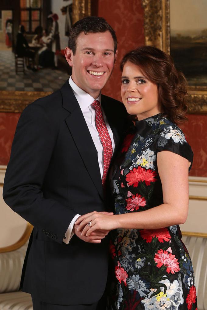 Eugenie se je vsega lotila tako kot njena bratranca Harry in William. Zaroko je oznanila javno in jo pospremila z uradno fotografijo. Temu primerno sledi javna poroka, ki jo bodo lahko spremljali vsi Britanci. | Foto: Getty Images