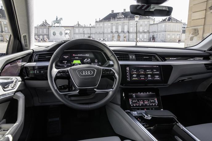 audi e-tron quattro | Foto Audi