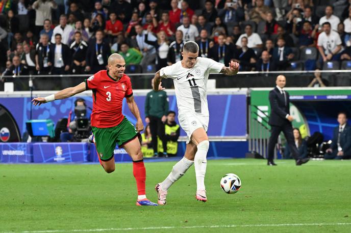 Euro 2024 Slovenija Portugalska Benjamin Šeško Pepe | Pepe je spomladi igral tudi v Stožicah. | Foto Guliverimage