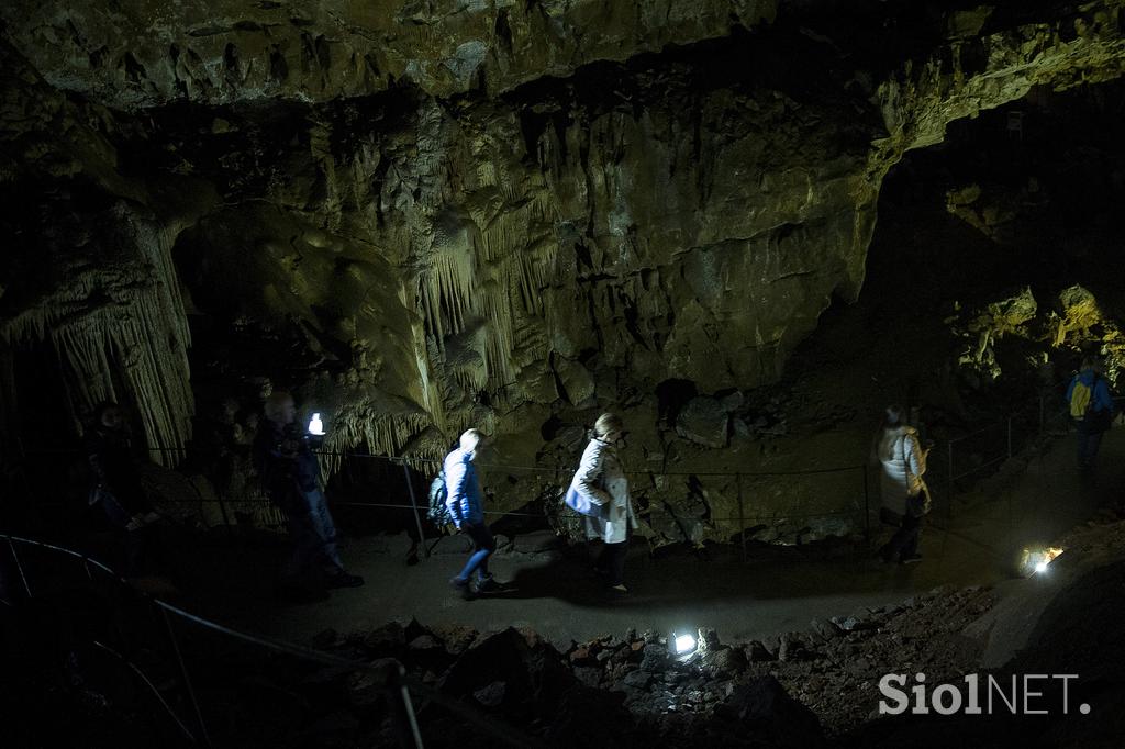 Divaška jama astronavti Škocjanske jame