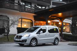 Peugeot partner tepee 1.6 BlueHDi 120 – družinski avtobus za prevoze vseh vrst