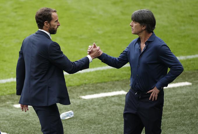 Zadnji selektor, proti kateremu se je predstavil Löw na nemški klopi, je bil Anglež Gareth Southgate. Otočan ostaja v igri za naslov, v četrtfinalu se bo udaril z Ukrajino. | Foto: Reuters