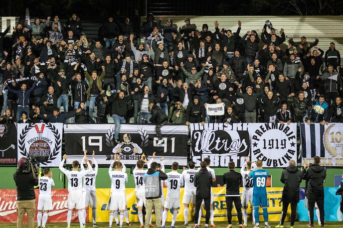 Mura Domžale Prva Liga Telekom Slovenije | Mura se je po 11-metrovkah uvrstila v polfinale pokala. | Foto Blaž Weindorfer/Sportida