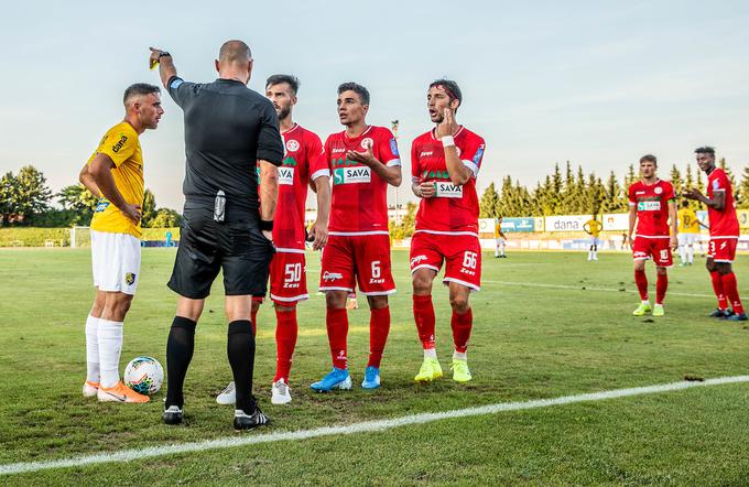 Kidričani so v zimskem prestopnem roku prodali Dejana Petrovića (v sredini) dunajskemu Rapidu in dobro zaslužili, saj naj bi zanj prejeli pol milijona evrov. | Foto: Vid Ponikvar