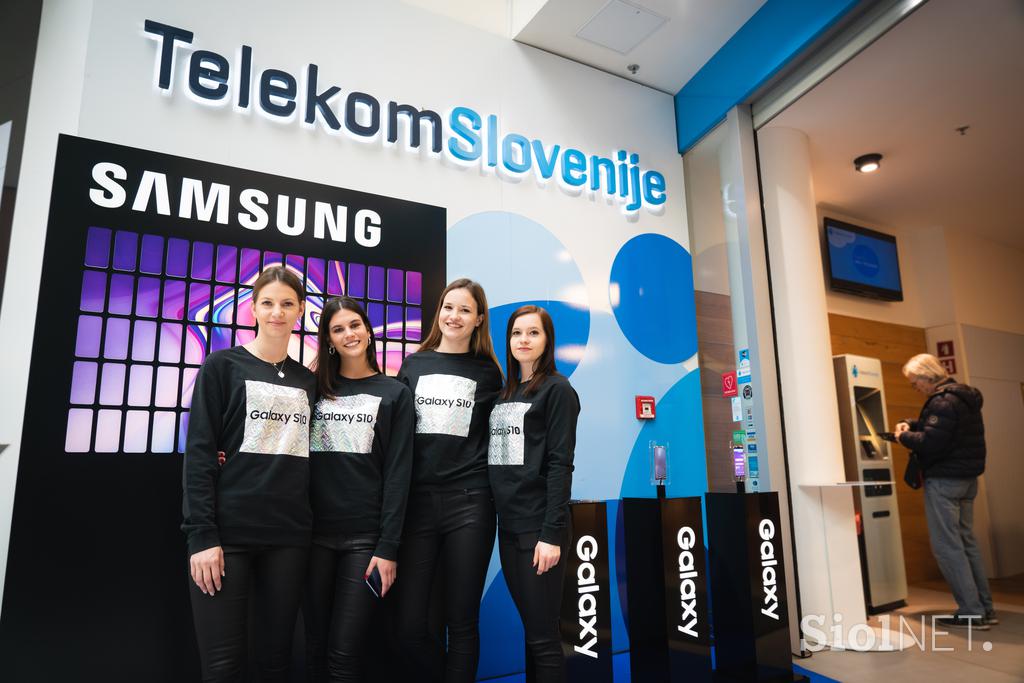 Samsung Galaxy S10, začetek prodaje