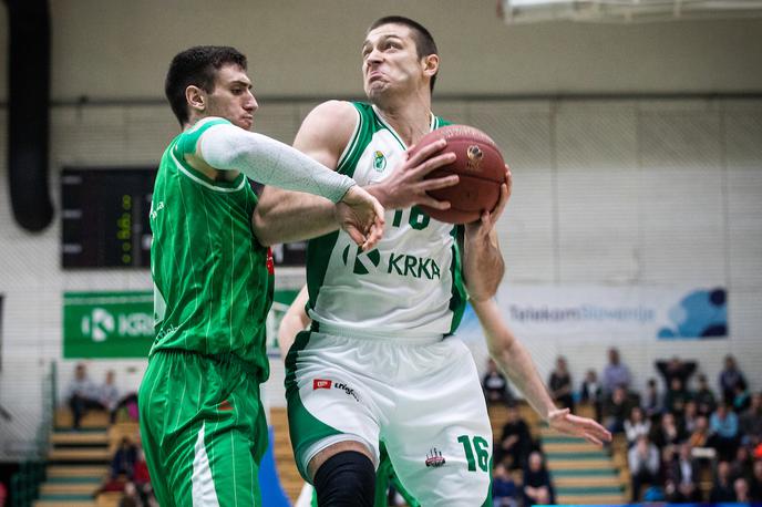 Krka Olimpija | V Leonu Štuklju bo danes vroče, saj se bosta skušala Krka in Olimpija izogniti neposrednemu izpadu v drugo ABA-ligo. | Foto Urban Meglič/Sportida