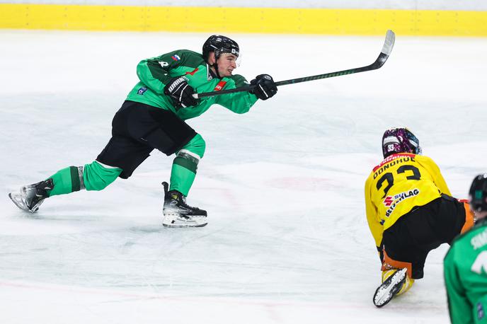 HK Olimpija Ljubljana - Vienna Capitals, liga ICEHL | Olimpija je prišla do četrte zaporedne zmage. | Foto Aleš Fevžer