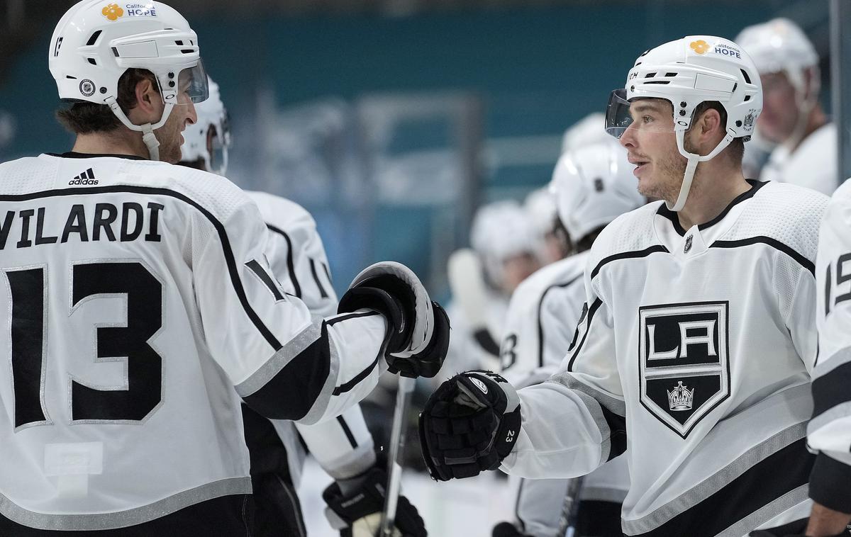 Los Angeles Kings | Hokejisti Los Angeles Kings so po petkovem porazu v San Joseju tokrat Morske pse premagali na domačem terenu. | Foto Guliverimage