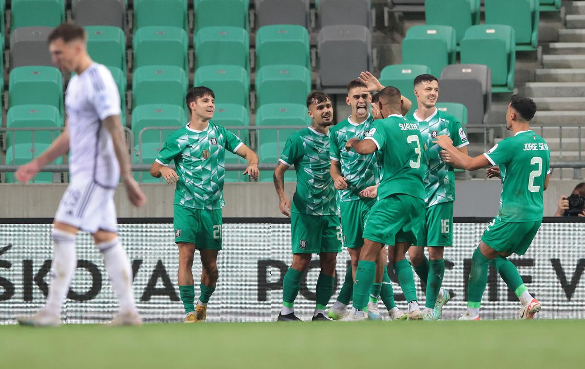 1. liga NK Olimpija NK Maribor Marcel Ratnik | Nogometaši Olimpije so v petek ostali brez trenerja.  | Foto www.alesfevzer.com