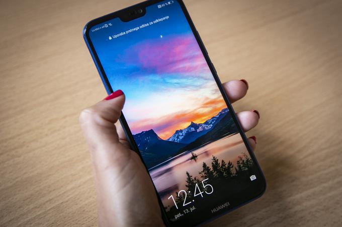 Huawei P20 Lite zagotovo primeren za seznam možnih izbir vsakomur, ki mu je cena zelo pomemben, če ne kar najpomembnejši dejavnik pri izbiri pametnega telefona | Foto: Bojan Puhek