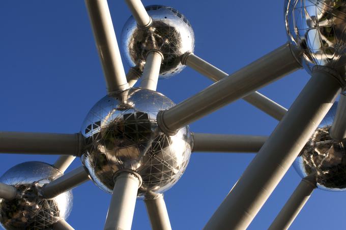 Belgija je ena izmed redkih držav, kjer je bilo junija letos manj gostujočih slovenskih uporabnikov mobilne telefonije kot junija lani, in edina, kjer je ta padec dvoodstoten. Na fotografiji: Atomium v Bruslju | Foto: Guliverimage/Vladimir Fedorenko