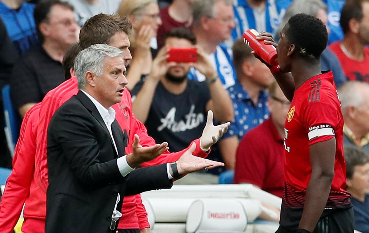 Jose Mourinho Paul Pogba | Foto Reuters