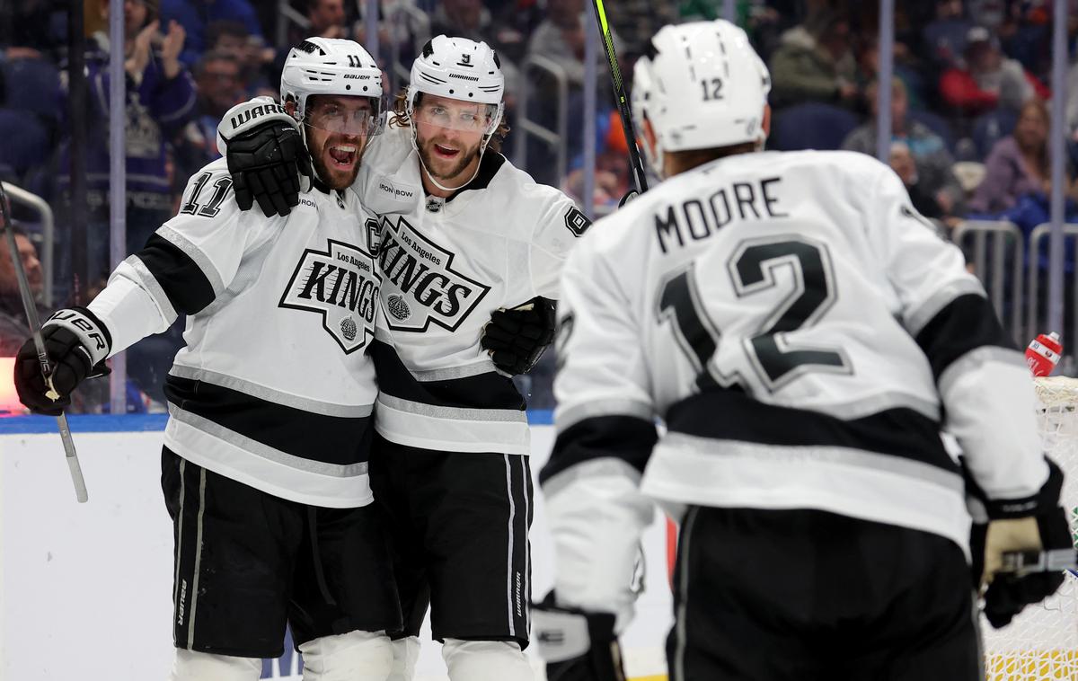 Los Angeles Kings Anže Kopitar |  Anže Kopitar in kralji so v zmagovitem nizu. Za četrto zmago zapored so doma ugnali zasedbo Tampa Bay Lightning. | Foto Reuters