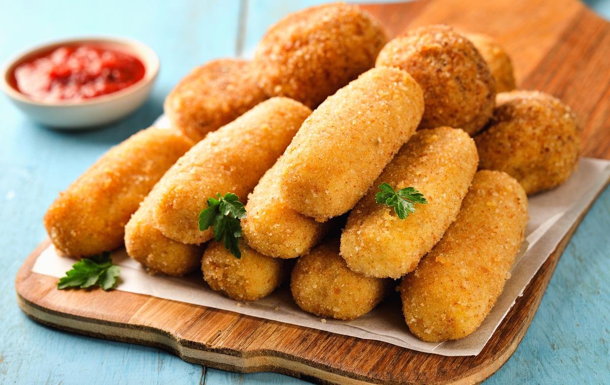 Kroketi. Hrana. | Krokete lahko postrežemo ob različnih prilogah. | Foto Shutterstock